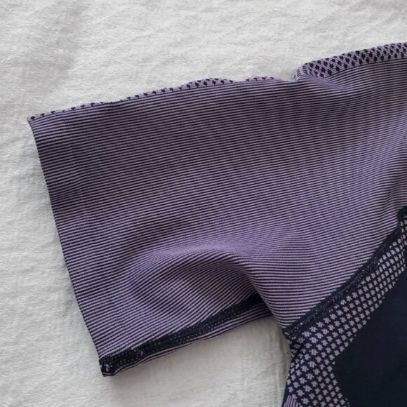 FABLETICS NWT Purple "Jessie" Seamless Crop Top- XL - RARE - Picture 2 of 6